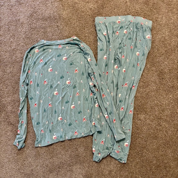 Kyte Baby Women’s Jogger Set Alpine Village - Picture 3 of 4